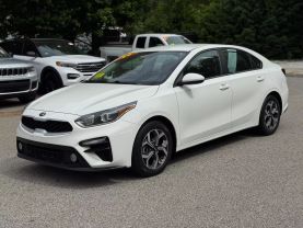 2019 Kia Forte - Image 2