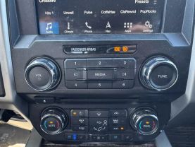 2018 FORD F350 SUPER DUTY CREW CAB PICKUP V8, TURBO DIESEL, 6.7L LARIAT PICKUP 4D 6 3/4 FT