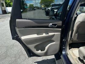2012 JEEP GRAND CHEROKEE SUV V6, FLEX FUEL, 3.6 LITER LAREDO SPORT UTILITY 4D