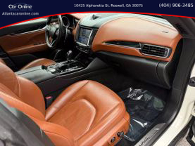 2017 MASERATI LEVANTE SUV V6, TWIN TURBO, 3.0 LITER SPORT UTILITY 4D