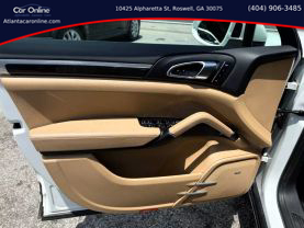 2016 PORSCHE CAYENNE SUV V6, 3.6 LITER SPORT UTILITY 4D