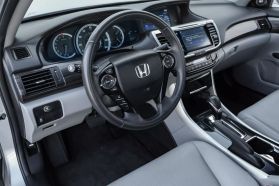 2017 Honda Accord - Image 3