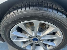 2017 FORD FUSION SEDAN 4-CYL, 2.5 LITER SE SEDAN 4D