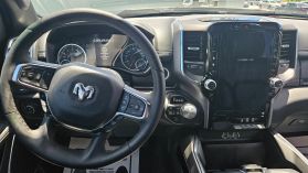 2025 Ram 1500 Crew Cab - Image 9