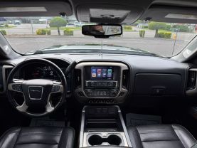 2019 GMC SIERRA 3500 HD CREW CAB PICKUP V8, TURBO DIESEL, 6.6 LITER DENALI PICKUP 4D 6 1/2 FT