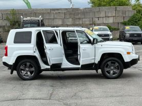 2015 JEEP PATRIOT SUV 4-CYL, 2.4 LITER LATITUDE SPORT UTILITY 4D