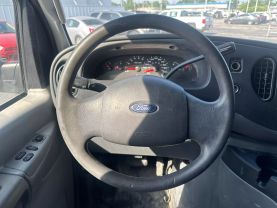 2008 FORD E150 CARGO