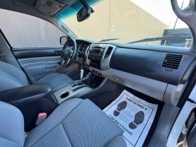 2012 TOYOTA TACOMA DOUBLE CAB PICKUP V6, 4.0 LITER PRERUNNER PICKUP 4D 5 FT