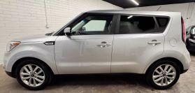 2017 KIA SOUL WAGON 4-CYL, 2.0 LITER + WAGON 4D