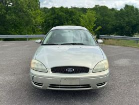 2004 FORD TAURUS SEDAN V6, 3.0 LITER SE SEDAN 4D