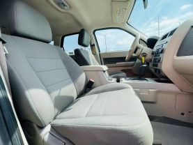 2010 FORD ESCAPE SUV 4-CYL, 2.5 LITER XLT SPORT UTILITY 4D