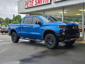 2022 Chevrolet Silverado 1500 Crew Cabzr2 Pickup 4d 5 3/4 Ft - Image 6