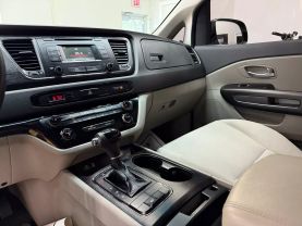 2016 KIA SEDONA
