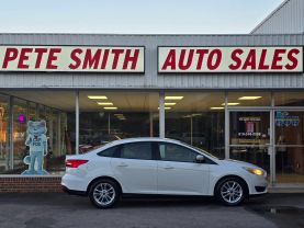 2017 Ford Focusse Sedan 4d - Image 2