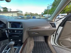 2015 AUDI Q5 SUV 4-CYL, TURBO, 2.0 LITER 2.0T PREMIUM PLUS SPORT UTILITY 4D