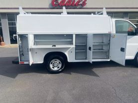 2014 CHEVROLET EXPRESS 3500 10FT KNAPHEIDE SERVICE BED VAN SERVICE/UTILITY TRUCKS V8, 6.0 LITER 2D - Eddies Auto Sales