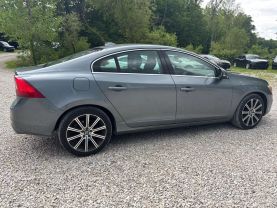 2018 VOLVO S60 SEDAN 4-CYL, DRIVE-E, TURBO, 2.0 LITER T5 INSCRIPTION SEDAN 4D at T&T Repairables - used car dealership in Spencer, Indiana.