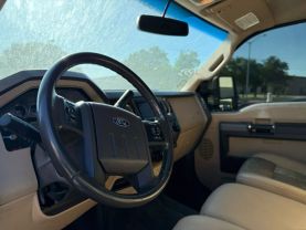 2011 FORD F350 SUPER DUTY CREW CAB PICKUP V8, TURBO DIESEL, 6.7L LARIAT PICKUP 4D 6 3/4 FT