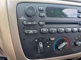2004 FORD TAURUS SEDAN V6, 3.0 LITER SE SEDAN 4D