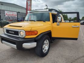 2007 TOYOTA FJ CRUISER SUV V6, 4.0 LITER SPORT UTILITY 2D