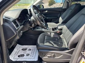 2020 AUDI Q5 SUV 4-CYL, TURBO, 2.0 LITER 45 TFSI PRESTIGE SPORT UTILITY 4D at T&T Repairables - used car dealership in Spencer, Indiana.