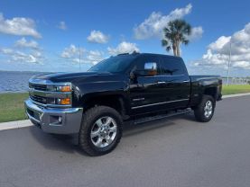 2015 CHEVROLET SILVERADO 2500 HD CREW CAB PICKUP V8, TURBO DIESEL, 6.6 LITER LTZ PICKUP 4D 6 1/2 FT