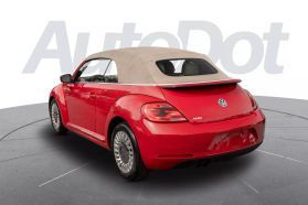 2015 VOLKSWAGEN BEETLE CONVERTIBLE 4-CYL, PZEV, 1.8T 1.8T CLASSIC CONVERTIBLE 2D