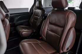2020 TOYOTA SIENNA VAN V6, 3.5 LITER LIMITED PREMIUM MINIVAN 4D