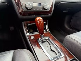 2009 CADILLAC DTS SEDAN V8, 4.6 LITER SEDAN 4D