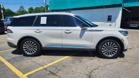 2020 Lincoln Aviator - Image 4