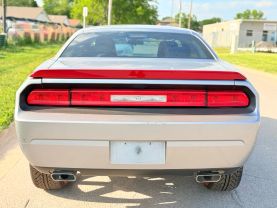 2013 DODGE CHALLENGER COUPE V6, 3.6 LITER SXT COUPE 2D
