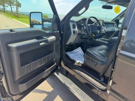 2015 FORD F350 SUPER DUTY CREW CAB PICKUP V8, TURBO DIESEL, 6.7L LARIAT PICKUP 4D 8 FT