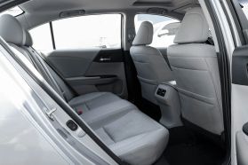 2017 Honda Accord - Image 39