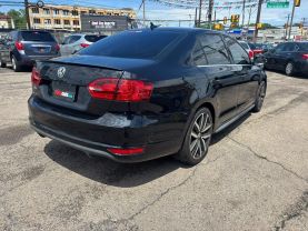 2013 Volkswagen Jetta - Image 3