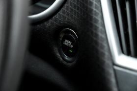 2023 Chevrolet Malibu - Image 24