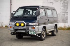 1996 MITSUBISHI DELICA STAR WAGON VAN 4D56 LIMITED EDITION