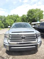 2018 TOYOTA TUNDRA DOUBLE CAB PICKUP V8, FLEX FUEL, 5.7 LITER LIMITED PICKUP 4D 6 1/2 FT