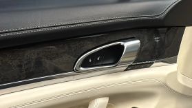 2013 PORSCHE PANAMERA