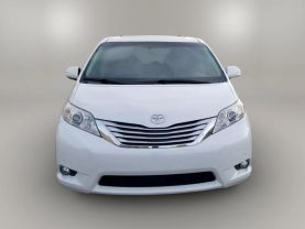 2014 TOYOTA SIENNA VAN V6, 3.5 LITER LIMITED MINIVAN 4D at The One Autosales Inc in Phoenix , AZ 85022  33.60461470880989, -112.03641575767358