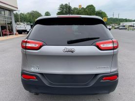 2016 JEEP CHEROKEE SPORT CARS/SUV 4-CYL, 2.4 LITER SPORT SUV 4D - Eddies Auto Sales