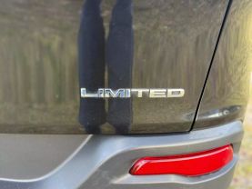2016 JEEP CHEROKEE SUV V6, 3.2 LITER LIMITED SPORT UTILITY 4D