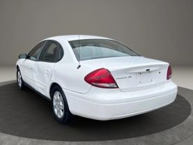 2006 FORD TAURUS SEDAN 6-CYL, FLEX FUEL, 3.0L SE SEDAN 4D
