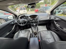 2015 FORD FOCUS