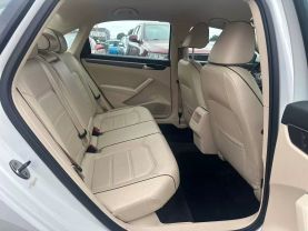 2017 VOLKSWAGEN PASSAT SEDAN 4-CYL, TURBO, 1.8 LITER 1.8T R-LINE SEDAN 4D