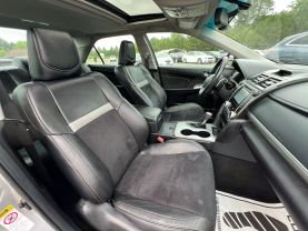 2014 Toyota Camry Se Sedan 4d - Image 24