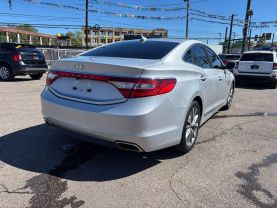 2016 Hyundai Azera - Image 3