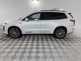 2020 CADILLAC XT6