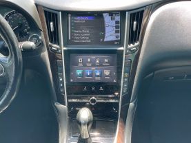 2017 INFINITI Q50