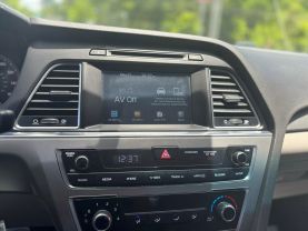 2016 Hyundai Sonata - Image 15