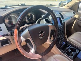 2011 CADILLAC ESCALADE SUV V8, FLEX FUEL, 6.2 LITER SPORT UTILITY 4D